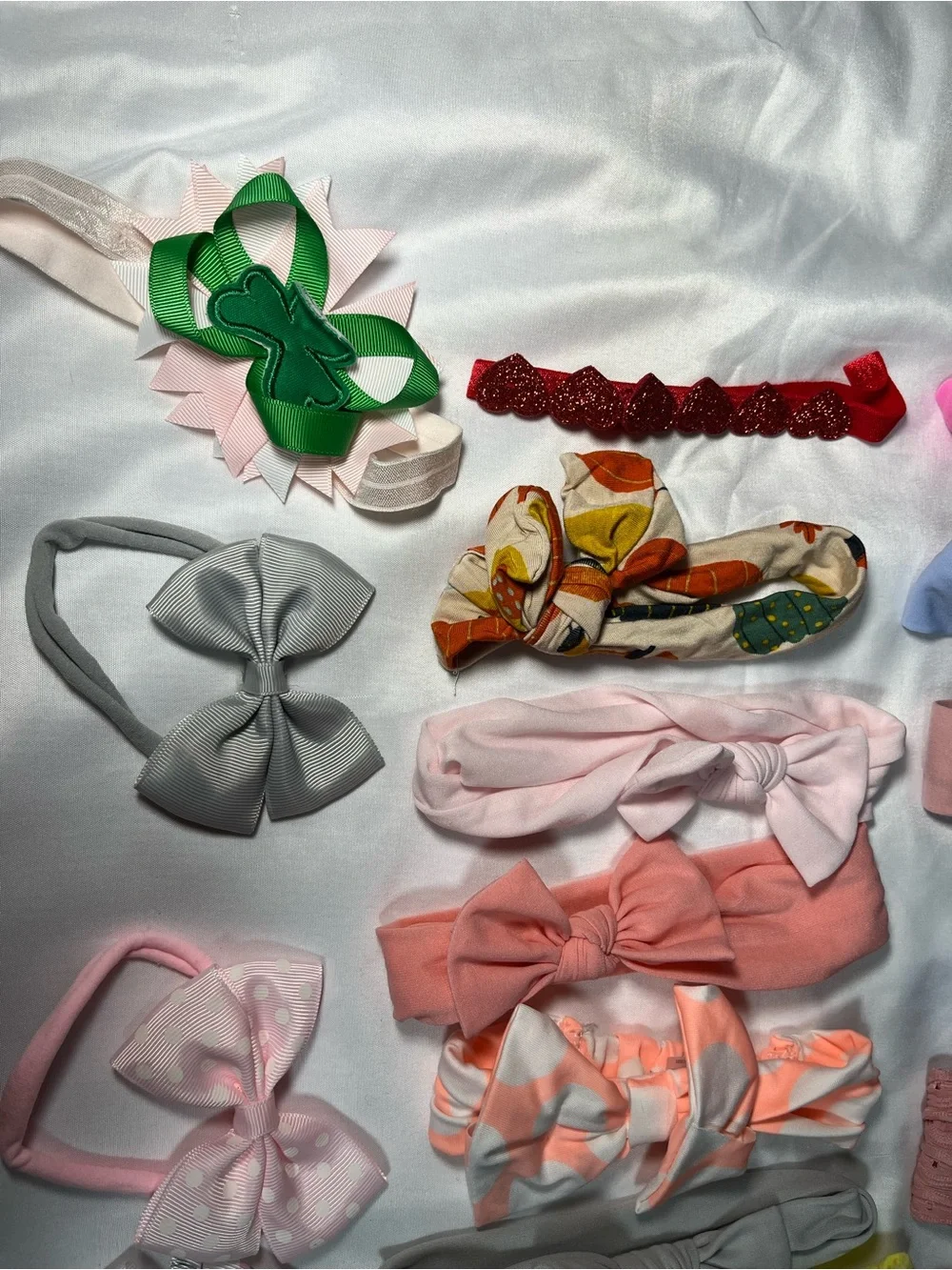 Baby Toddler Girls Hair Accessories Lot 27 Headbands Bows Minnie Mouse Holiday
